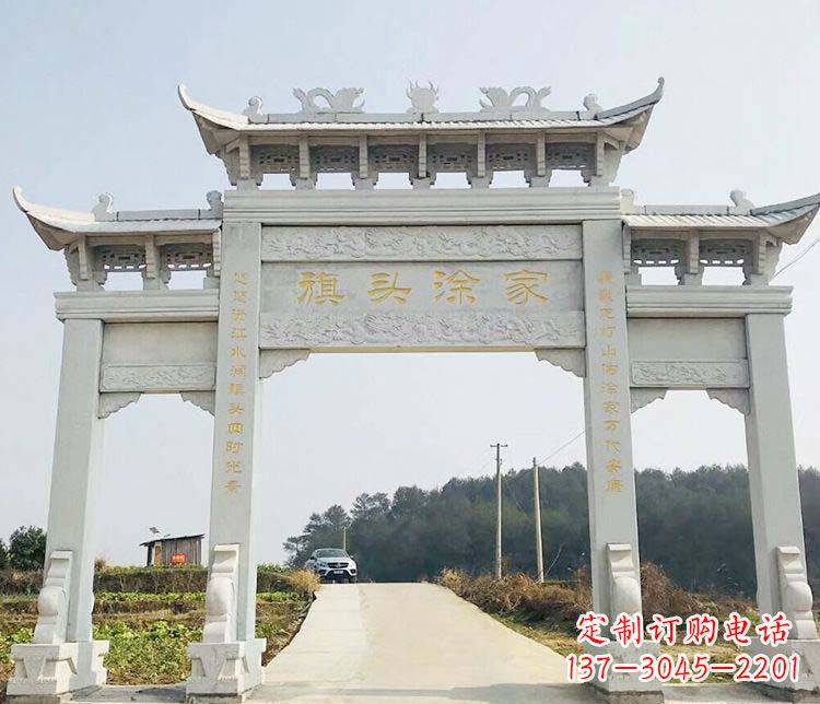 湖州三门牌坊石雕——精美雕塑,缔造传承