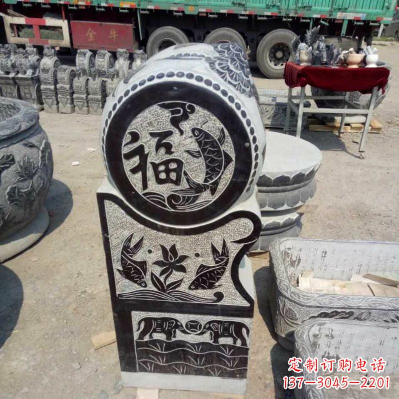 湖州狮子门墩石雕