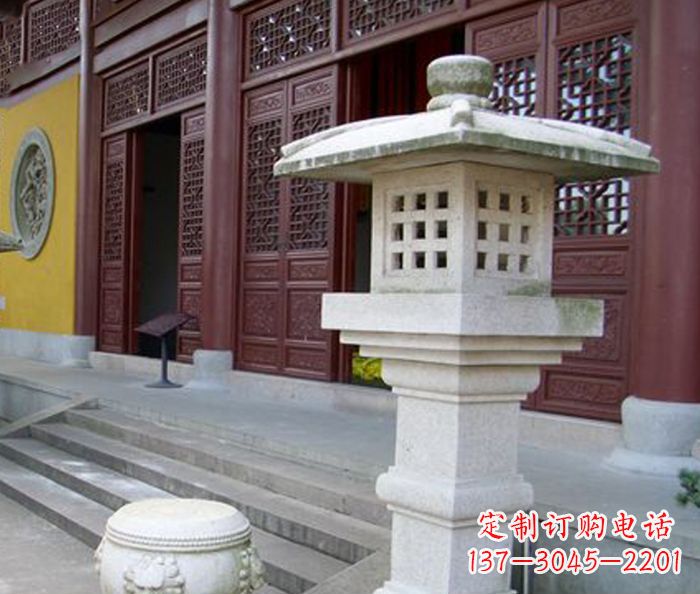 湖州寺庙景观镂空石灯石雕