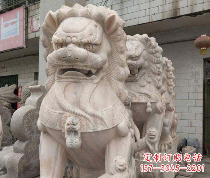 湖州寺庙景观晚霞红狮子石雕