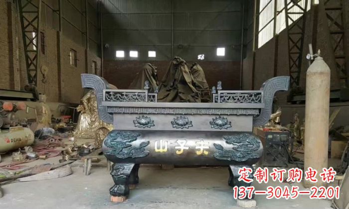 湖州寺庙香炉铜雕_2