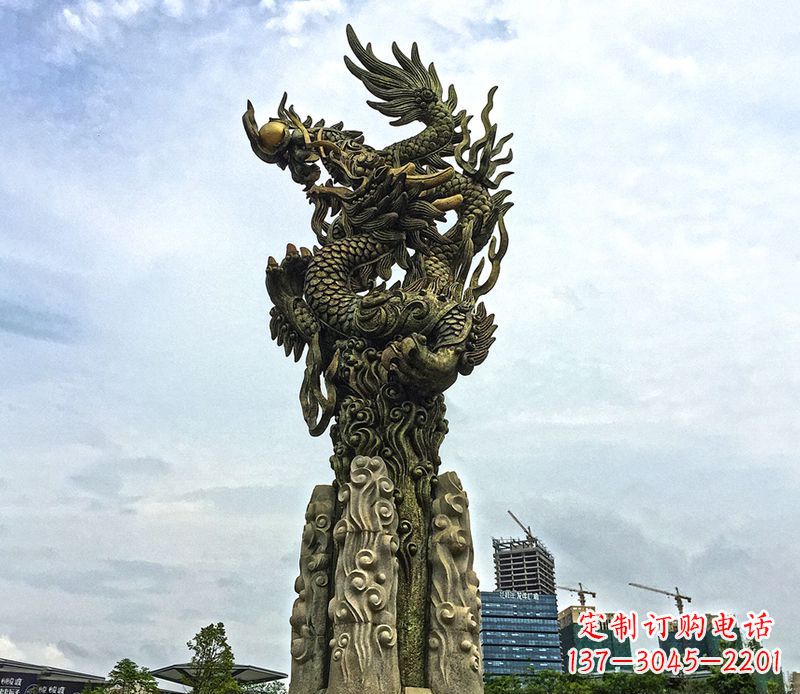 湖州铜雕盘龙柱
