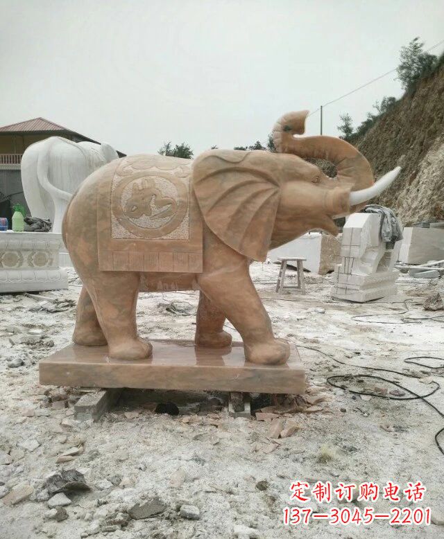 湖州晚霞红吉祥如意大象雕塑