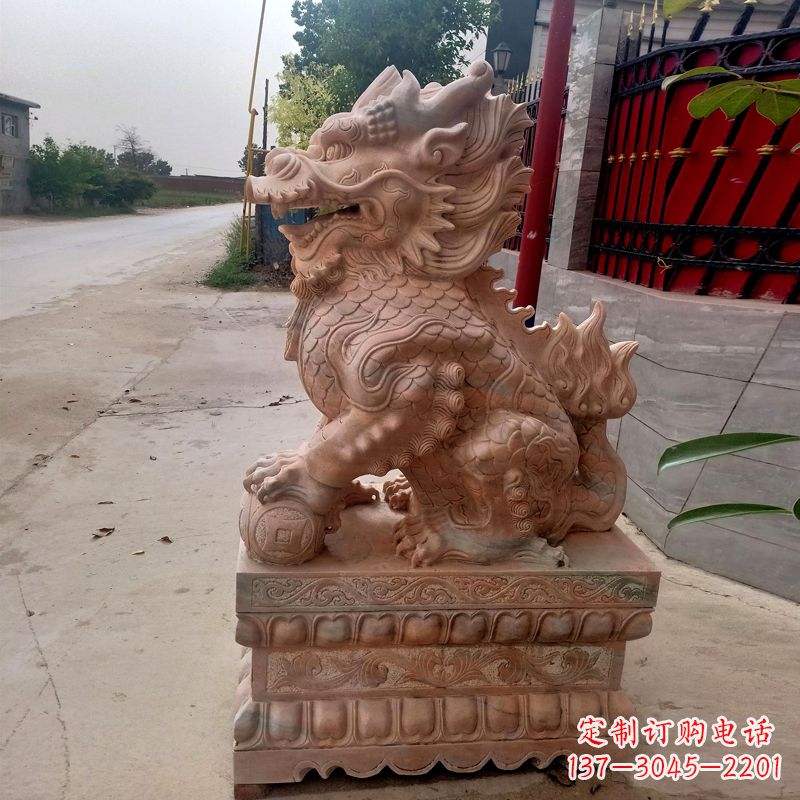 湖州晚霞红麒麟石雕
