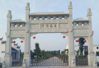 湖州独特艺术风格的农村三门牌坊石雕