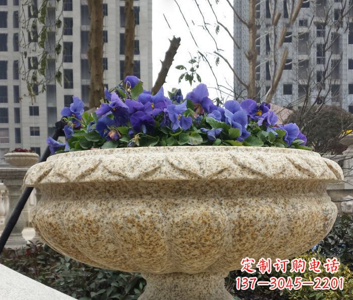 湖州小区景观大理石花盆石雕