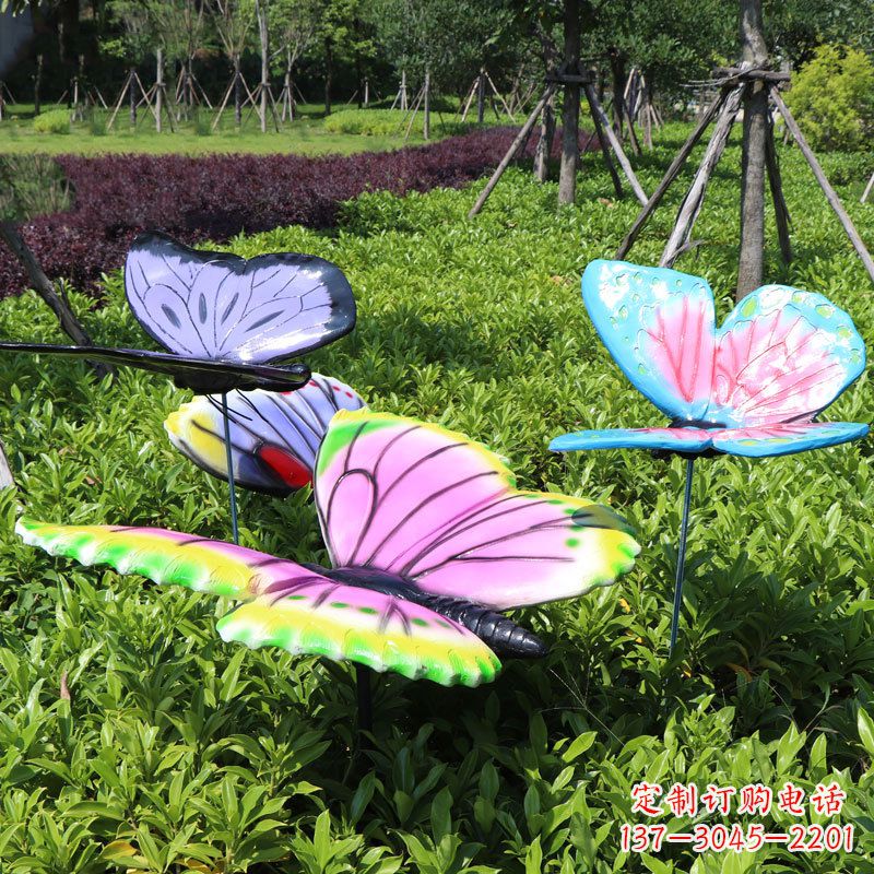 湖州展翅的蝴蝶,公园草丛仿真动物装饰雕塑