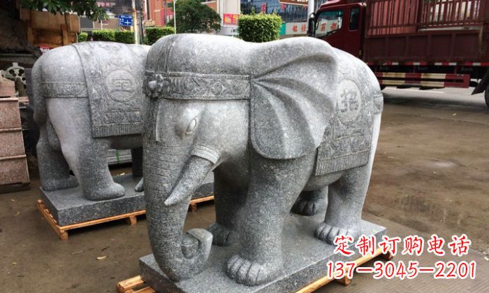 湖州招财进宝芝麻灰大象石雕 (3)