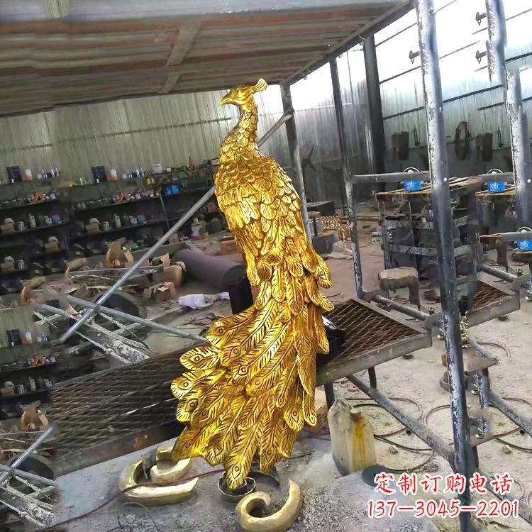 湖州中国古代传说中的瑞鸟凤凰鎏金铜雕