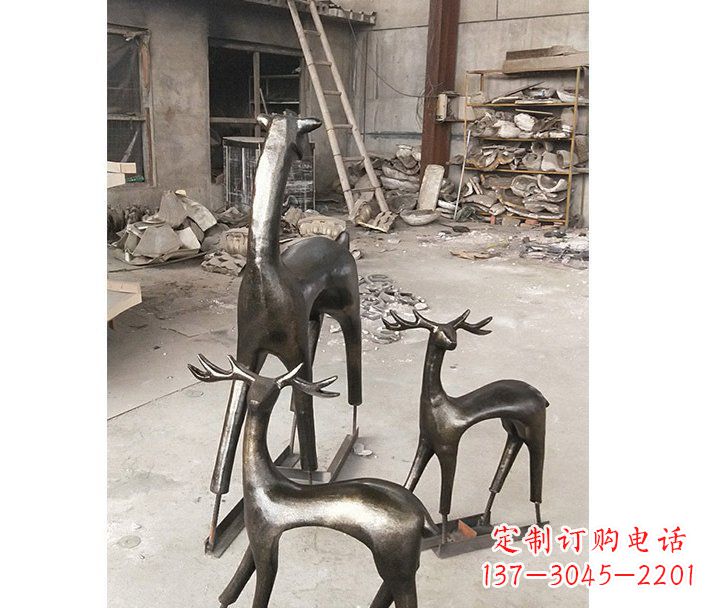 湖州铸铜梅花鹿动物铜雕摆件