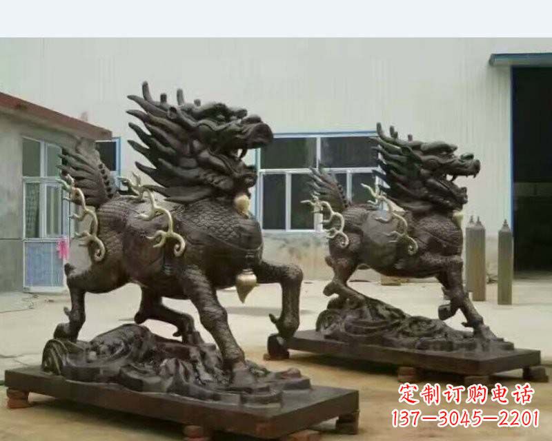湖州铸铜踏浪麒麟雕塑