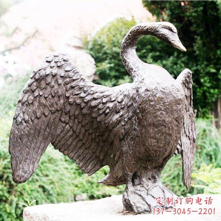 湖州铸铜天鹅雕塑