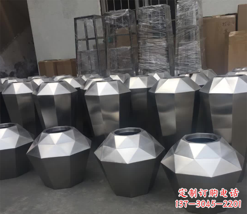 湖州不锈钢组合花盆雕塑
