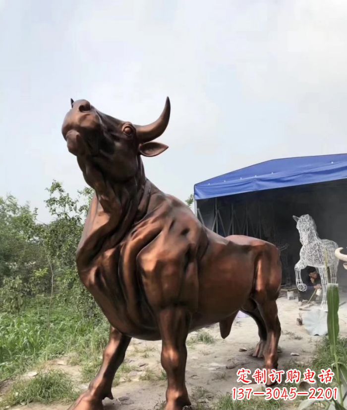 湖州紫铜牛动物雕塑